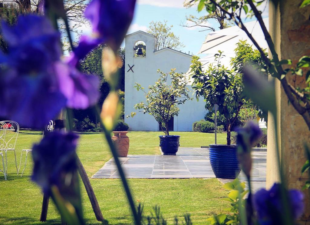 Domaine De Larchey Hotel Saint-Medard-d'Eyrans Exterior photo